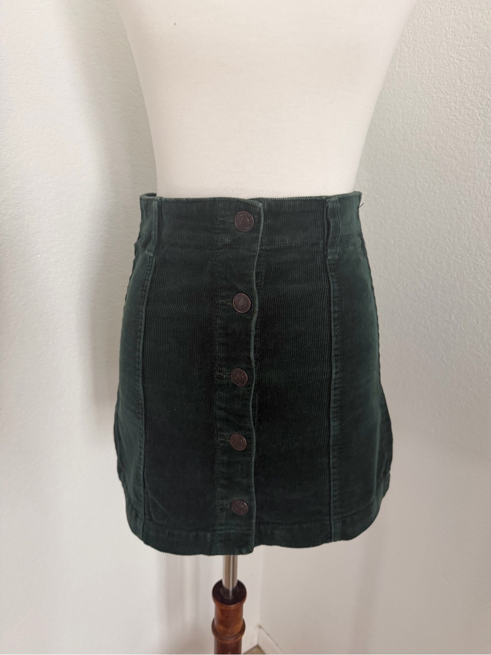 Forever 21 Dark Green Corduroy Button Front Mini Skirt Size S